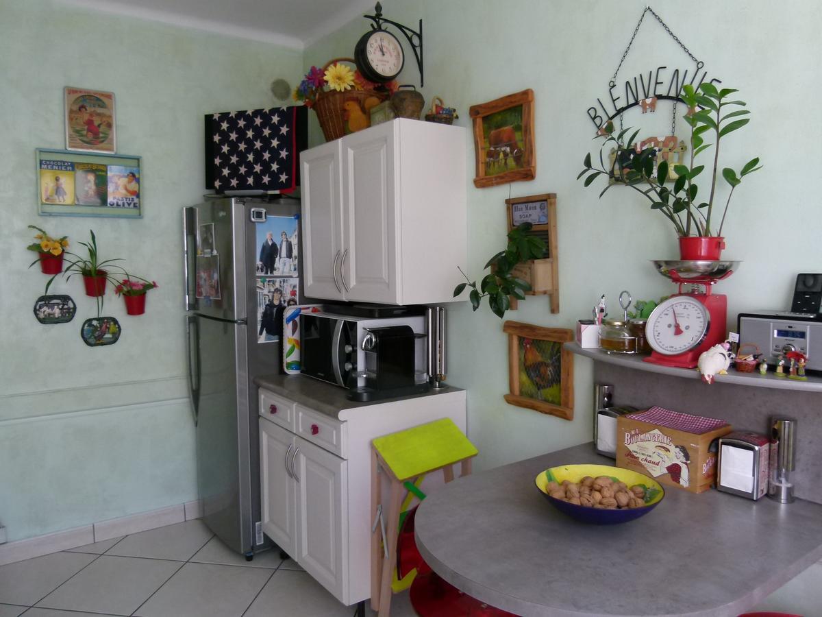 St Pothin Village Avec Garage Лион Экстерьер фото