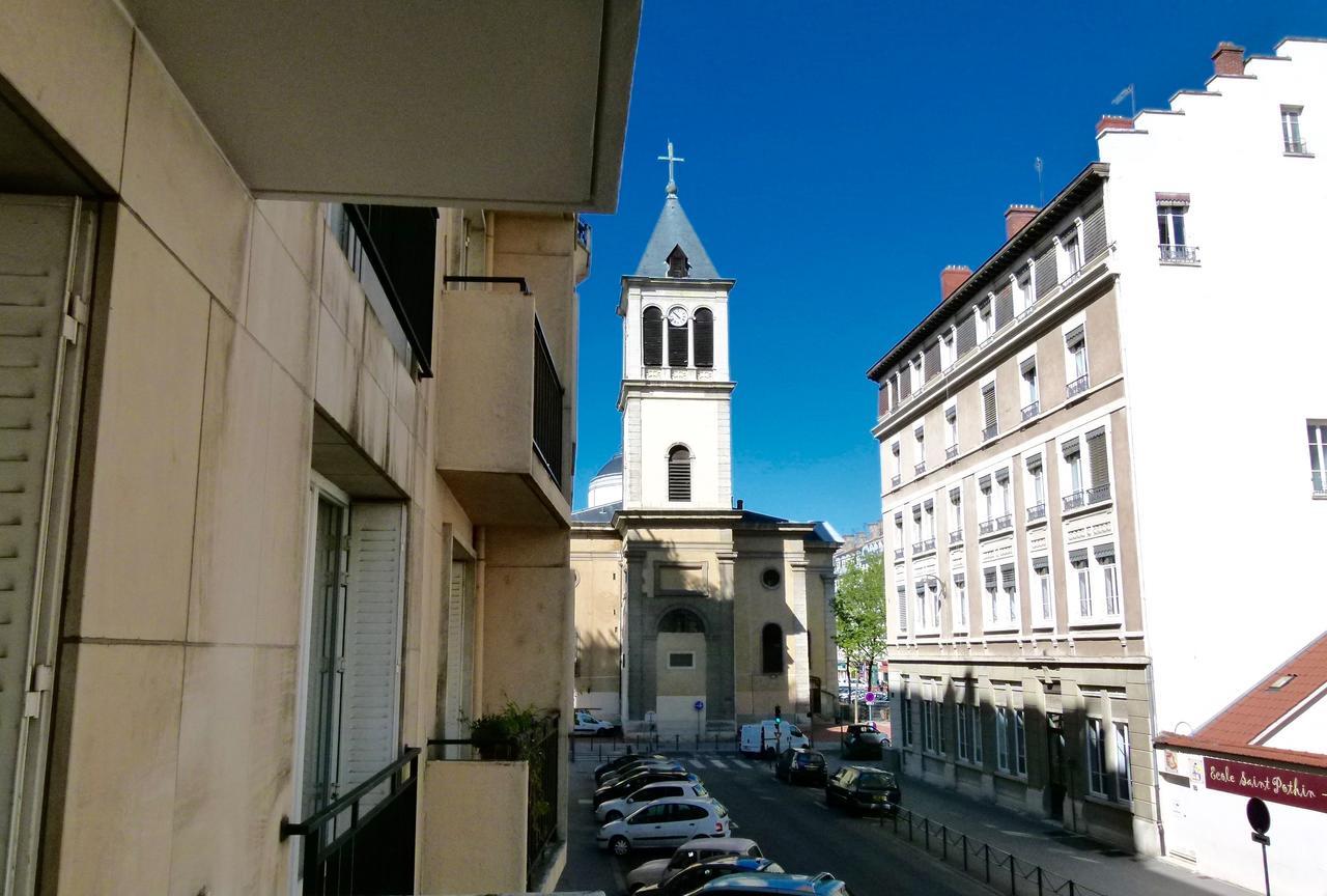 St Pothin Village Avec Garage Лион Экстерьер фото